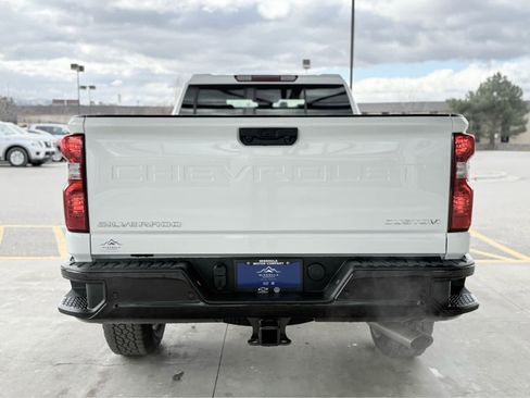 New 2026 Chevrolet Silverado 2500 Custom w/ Custom Value Package image 10