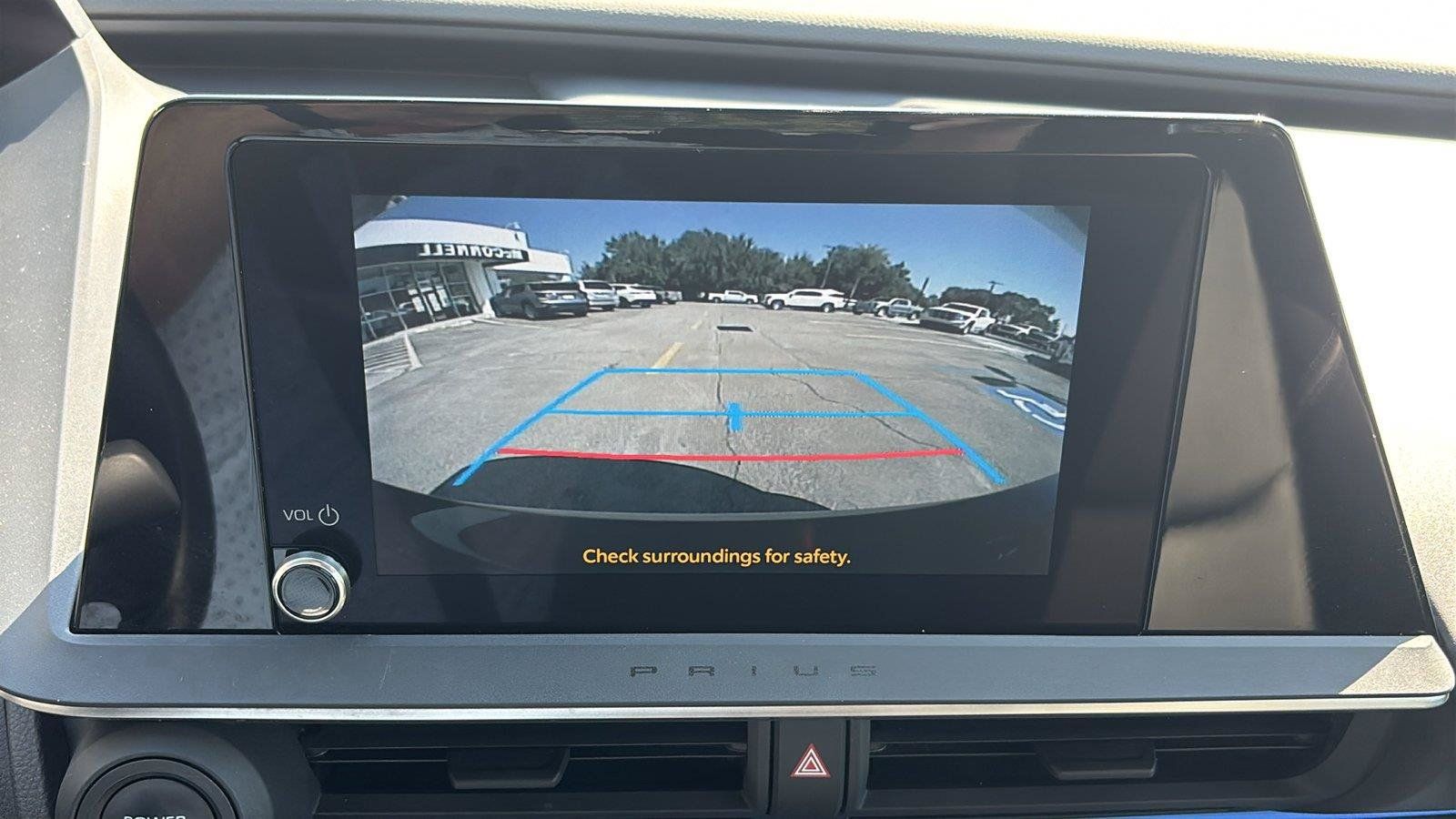 Used 2023 Toyota Prius XLE FWD image 33