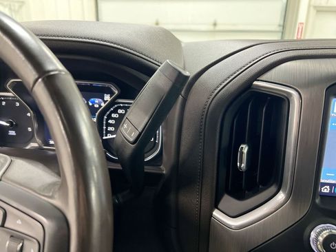 Used 2021 GMC Sierra 2500 Denali w/ Denali Ultimate Package AWD/4WD image 18