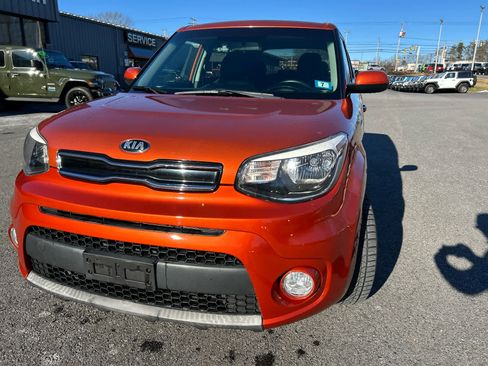 Used 2018 Kia Soul + image 21