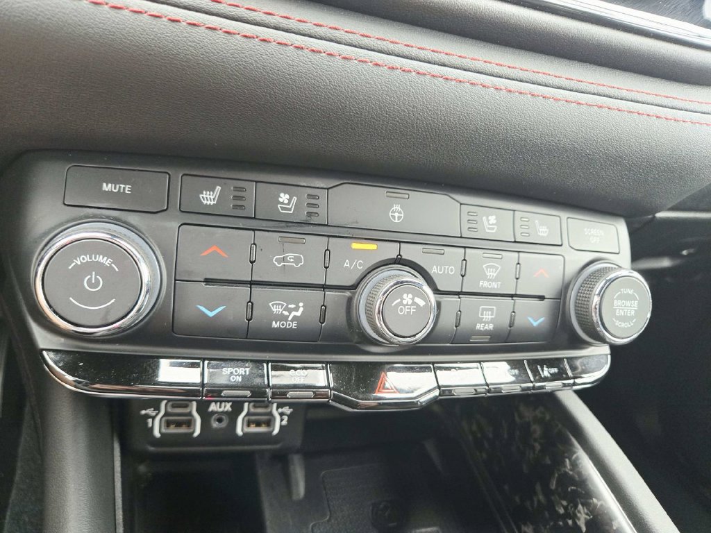 Used 2023 Dodge Durango R/T AWD/4WD image 31