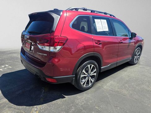 Used 2024 Subaru Forester Limited AWD/4WD image 3