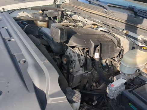 Used 2016 GMC Sierra 3500 SLE image 29