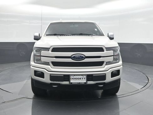 Used 2018 Ford F150 Platinum w/ Equipment Group 701A Luxury AWD/4WD image 5