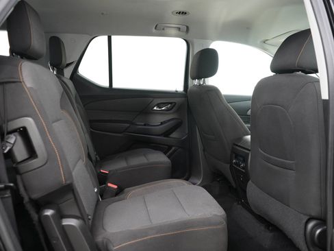 Used 2018 Chevrolet Traverse LT AWD/4WD image 14