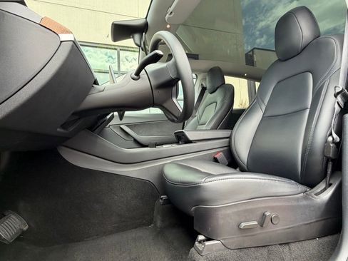 Used 2020 Tesla Model Y Long Range AWD/4WD image 6