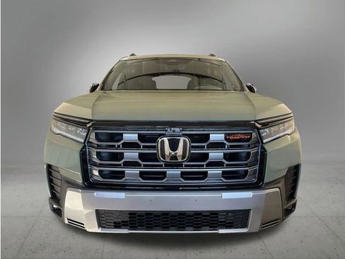 New 2026 Honda Pilot TrailSport image 10