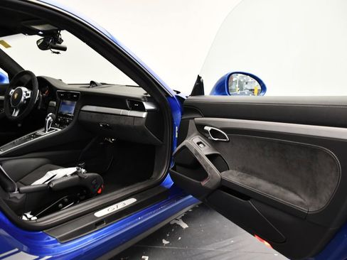 Used 2015 Porsche 911 GT3 image 36