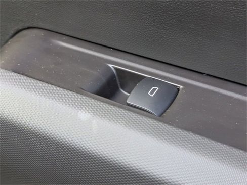 New 2025 Chevrolet Colorado Trail Boss image 32