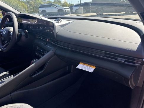 New 2025 Hyundai Elantra N Line image 19