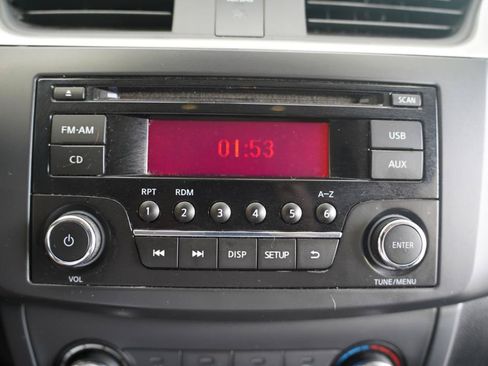 Used 2017 Nissan Sentra S FWD image 19