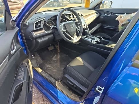 Used 2021 Honda Civic EX image 3