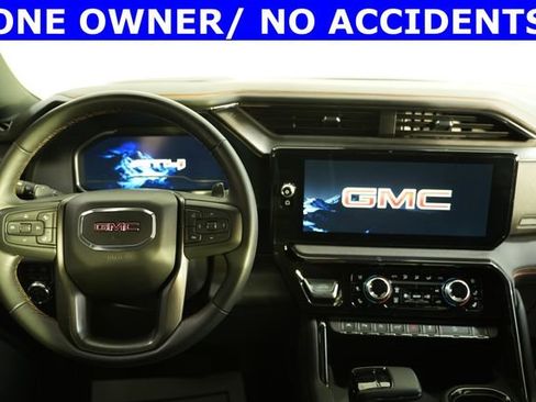 Used 2024 GMC Sierra 1500 AT4 w/ Technology Package image 2