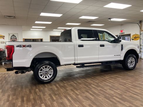 Used 2019 Ford F250 XLT image 7