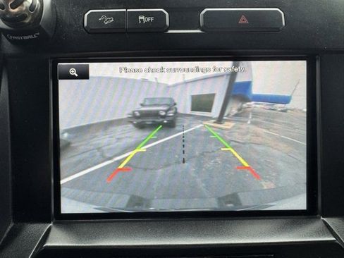 Used 2015 Ford F150 XLT w/ Equipment Group 302A Luxury image 11