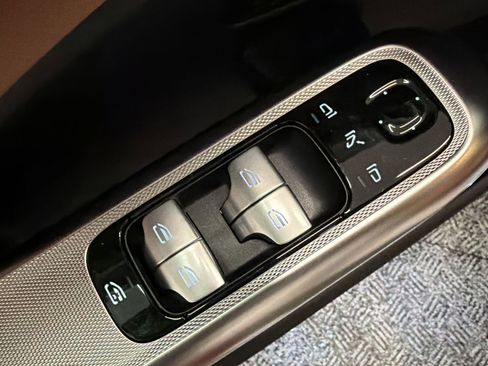 New 2026 Mercedes-Benz E 350 Sedan image 12