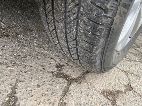 Used 2018 Chevrolet Equinox LT image 30