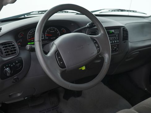 Used 2001 Ford F150 XLT image 23
