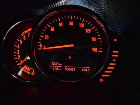 Used 2017 MINI Cooper Clubman S image 18