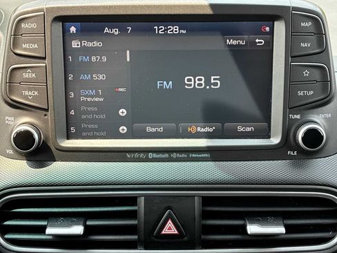 Used 2020 Hyundai Kona Ultimate AWD/4WD image 12