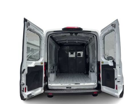 Used 2018 Ford Transit 250 148 Medium Roof RWD image 8