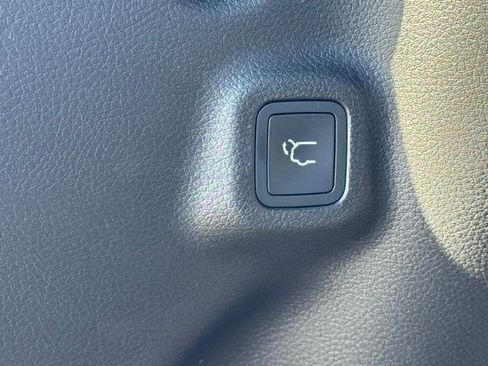 New 2026 Jeep Compass Latitude AWD/4WD image 30