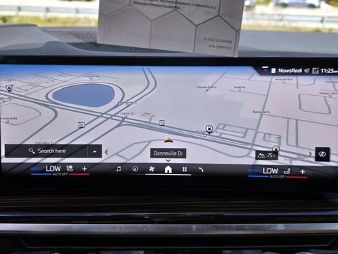 Used 2026 BMW X7 xDrive40i image 16