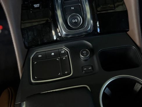 Used 2022 Acura MDX SH-AWD w/ Advance Package image 39