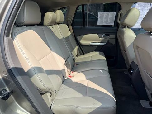 Used 2013 Ford Edge Limited FWD image 25