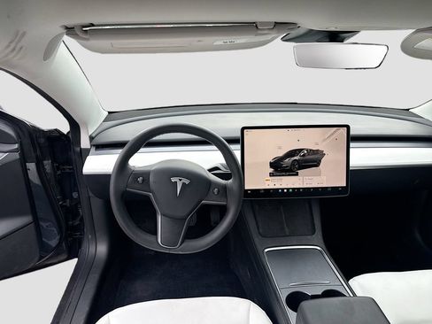 Used 2023 Tesla Model 3 Standard Range RWD image 22