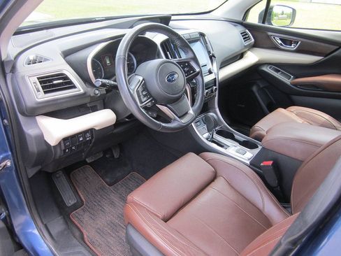 Used 2019 Subaru Ascent Touring w/ Popular Package #3 AWD/4WD image 10