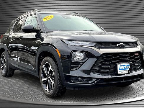 Used 2023 Chevrolet TrailBlazer RS w/ Convenience Package image 1