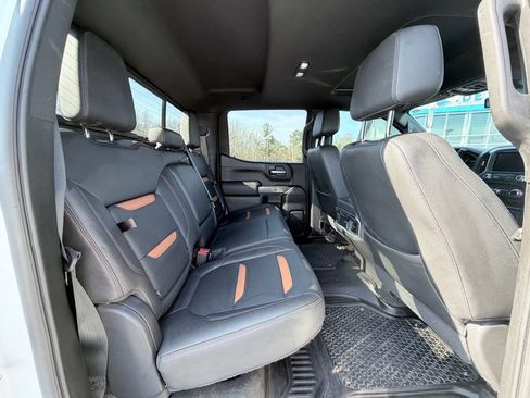 Used 2021 GMC Sierra 1500 AT4 w/ AT4 Preferred Package image 23