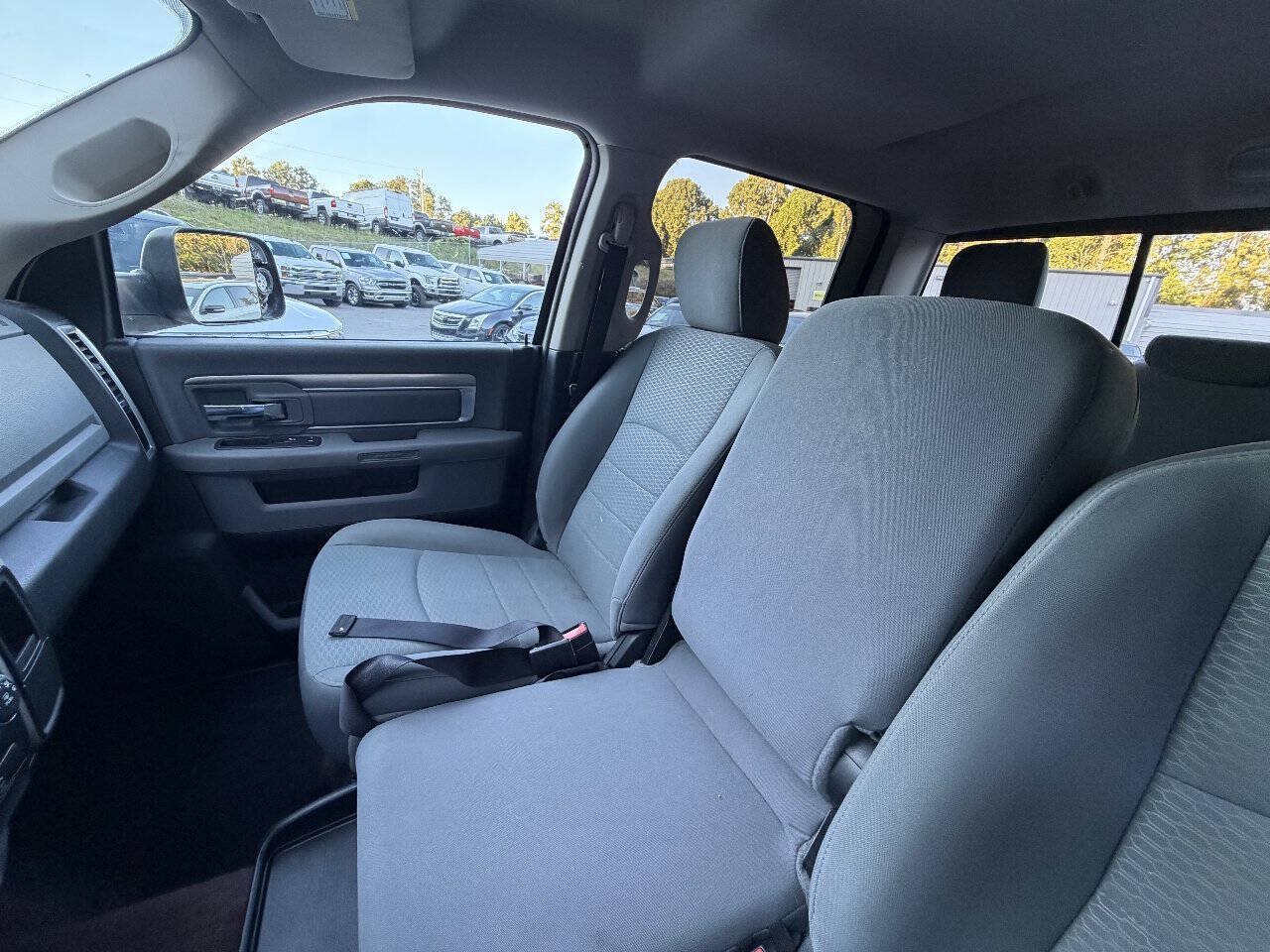 Used 2016 RAM 2500 SLT AWD/4WD image 27