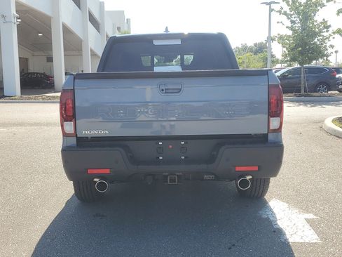 New 2026 Honda Ridgeline Black Edition image 4