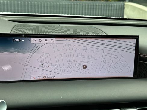 Used 2025 Genesis G80 3.5T Sport Prestige image 19