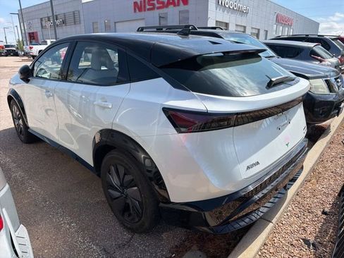 Used 2023 Nissan Ariya AWD image 3