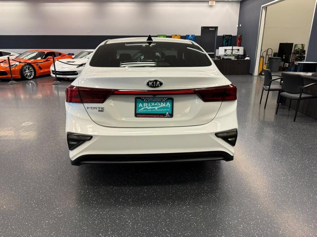 Used 2021 Kia Forte Sedan FWD image 3