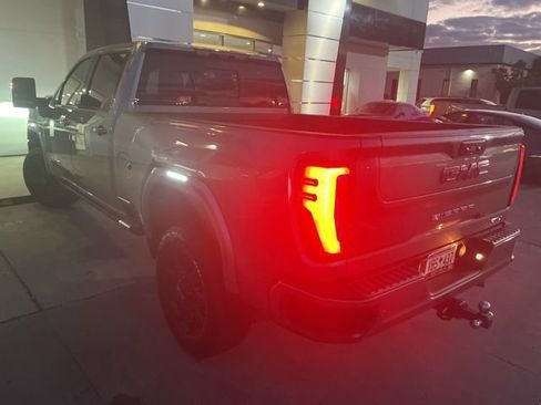 Used 2024 GMC Sierra 2500 AT4 w/ AT4 Premium Plus Package image 6