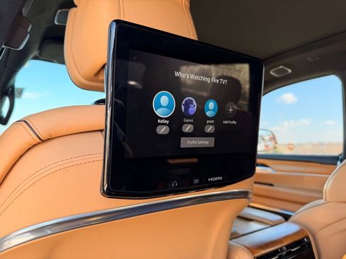 Used 2023 Jeep Grand Wagoneer Series III w/ Rear Seat Video Group 1 image 32