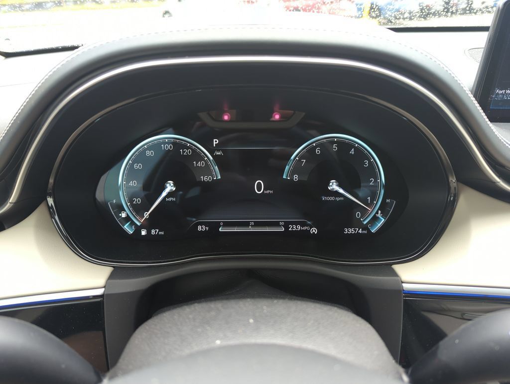 Used 2023 Genesis GV70 3.5T Sport w/ Sport Prestige Package AWD/4WD image 40