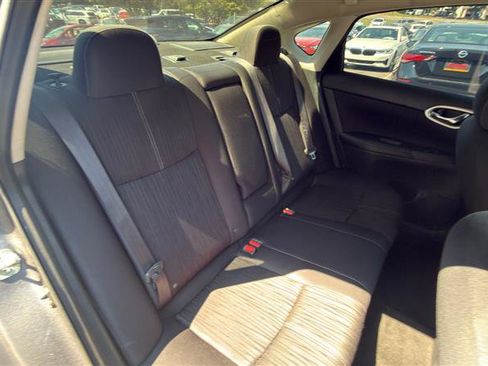 Used 2017 Nissan Sentra SV FWD image 18