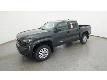 New 2025 Toyota Tacoma SR5