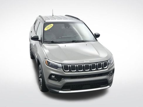 Used 2024 Jeep Compass Limited AWD/4WD image 25
