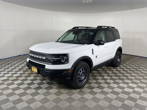 Certified 2022 Ford Bronco Sport Badlands w/ Premium Package AWD/4WD image 1