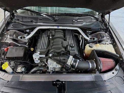 Used 2018 Dodge Challenger R/T Scat Pack w/ Driver Convenience Group image 32