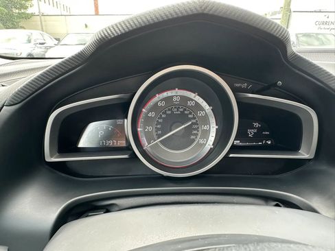 Used 2014 MAZDA MAZDA3 i Sport FWD image 19