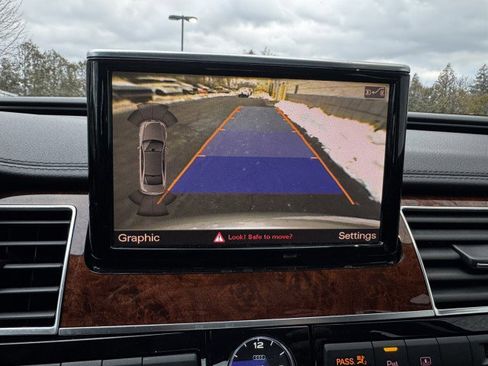 Used 2011 Audi A8 L 4.2 image 22