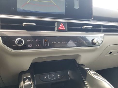 New 2025 Kia Sorento S image 24