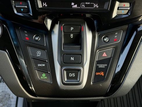 Certified 2025 Honda Odyssey Touring image 19